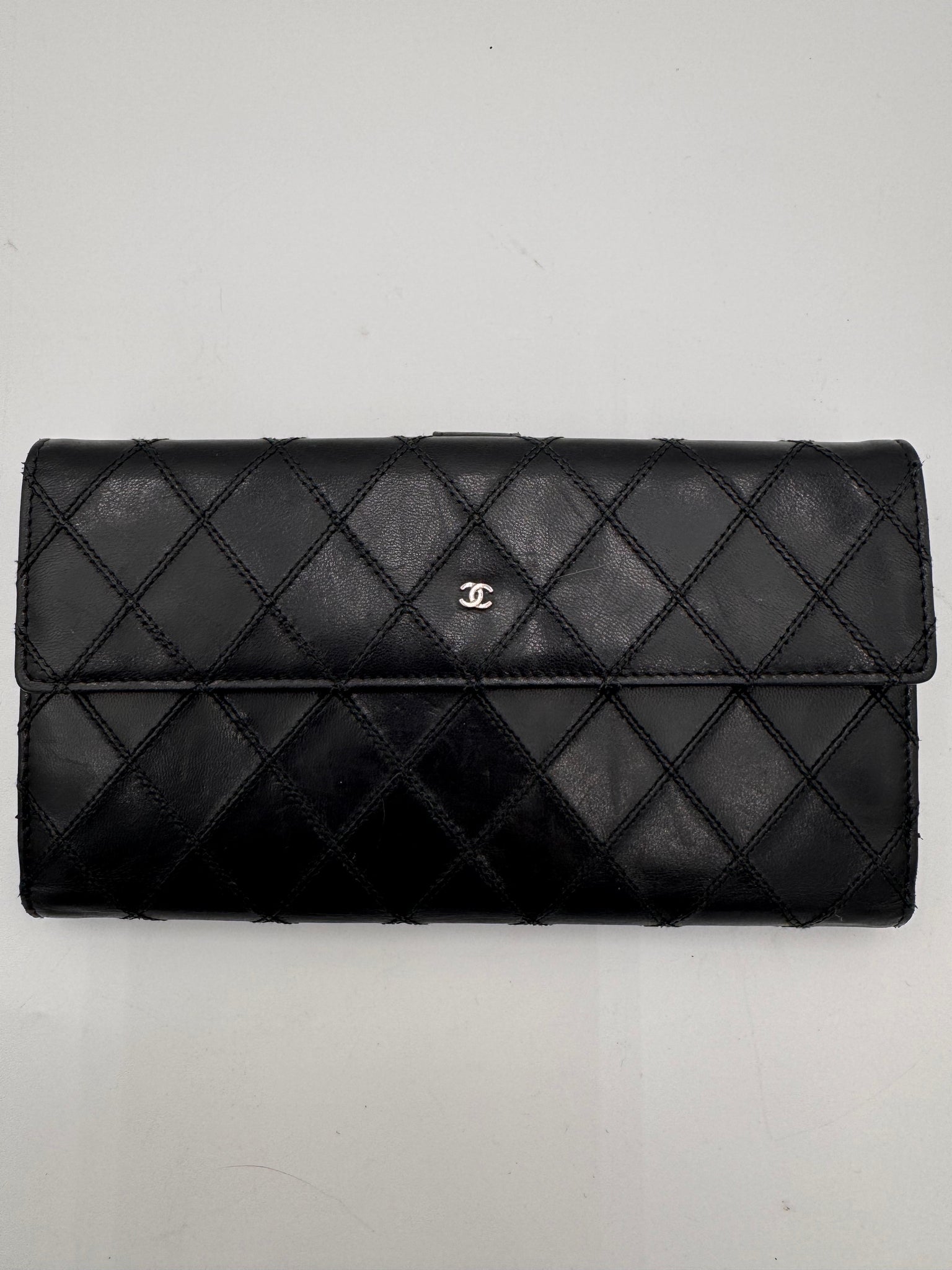 CHANEL Diamond Stitch Continental Wallet Black 2009-2010