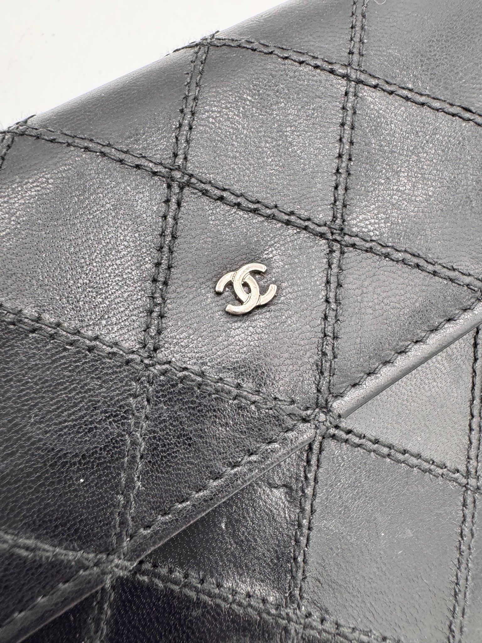 CHANEL Diamond Stitch Continental Wallet Black 2009-2010