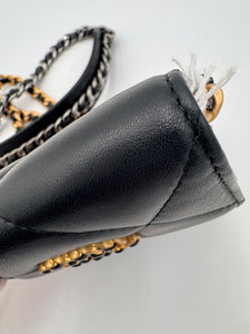 CHANEL Shiny Goatskin Quilted 19 Flap Wallet with Chain Black