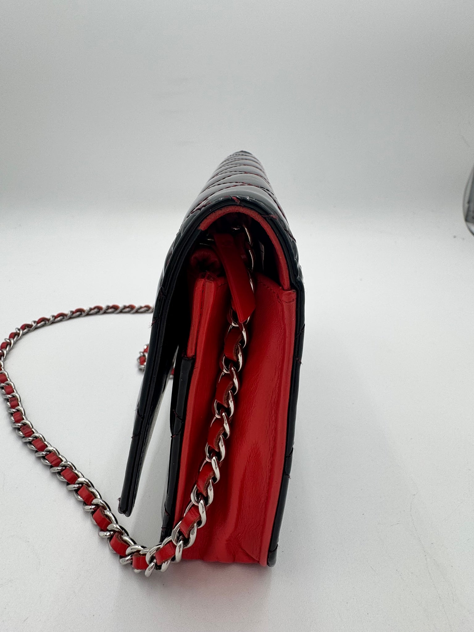 CHANEL Patent Leather Wallet on Chain Black