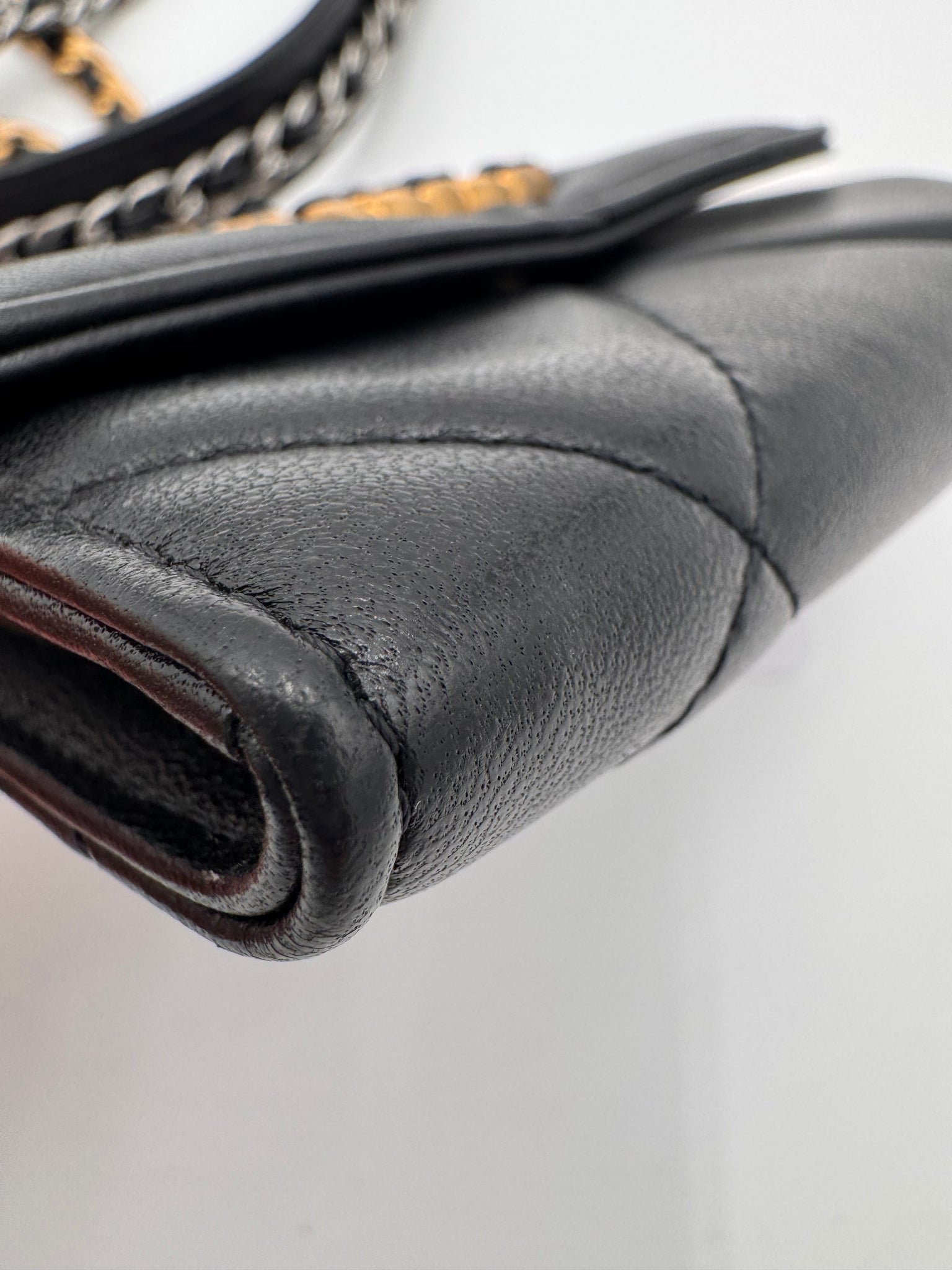 CHANEL Shiny Goatskin Quilted 19 Flap Wallet with Chain Black