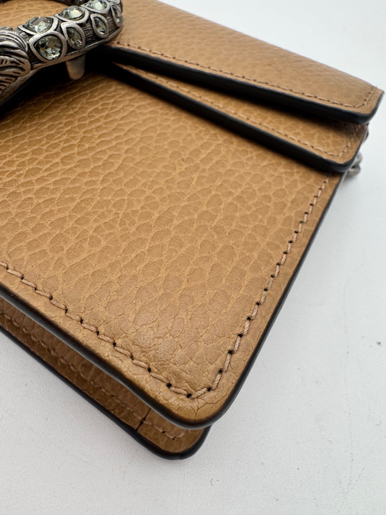 GUCCI Dionysus Super Mini Crossbody Bag