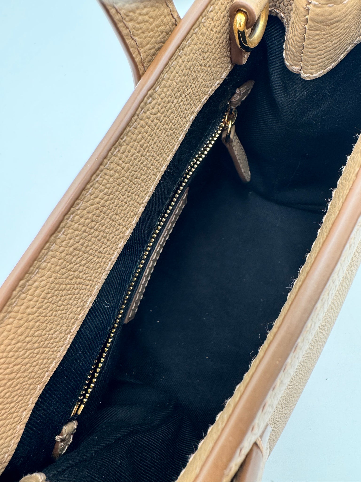 BURBERRY Banner Bag