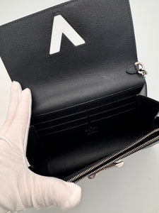 LOUIS VUITTON Epi Leather Twist wallet on Chain