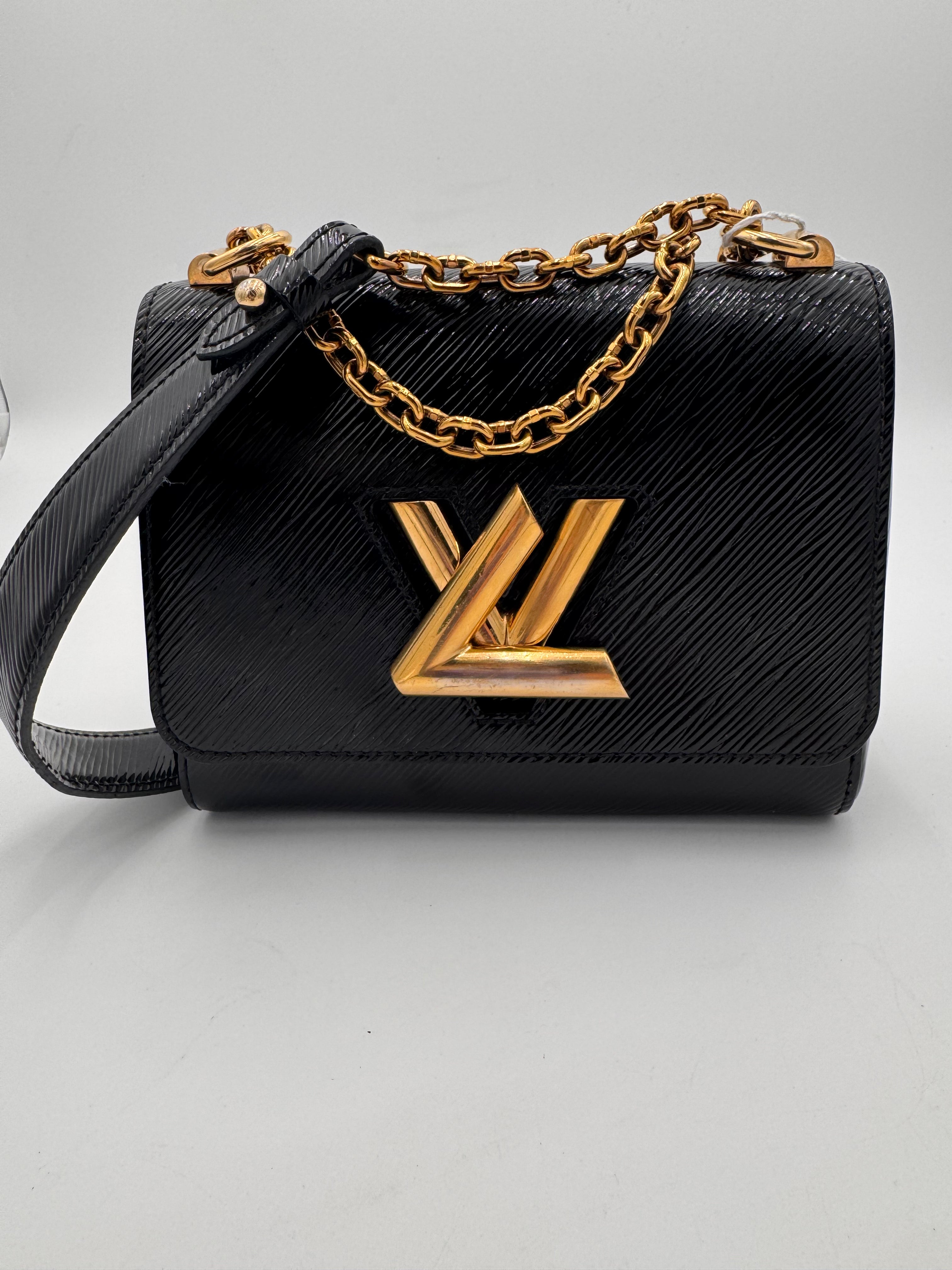 LOUIS VUITTON Epi Leather Twist PM
