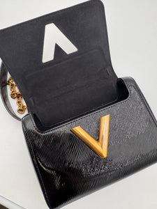 LOUIS VUITTON Epi Leather Twist PM