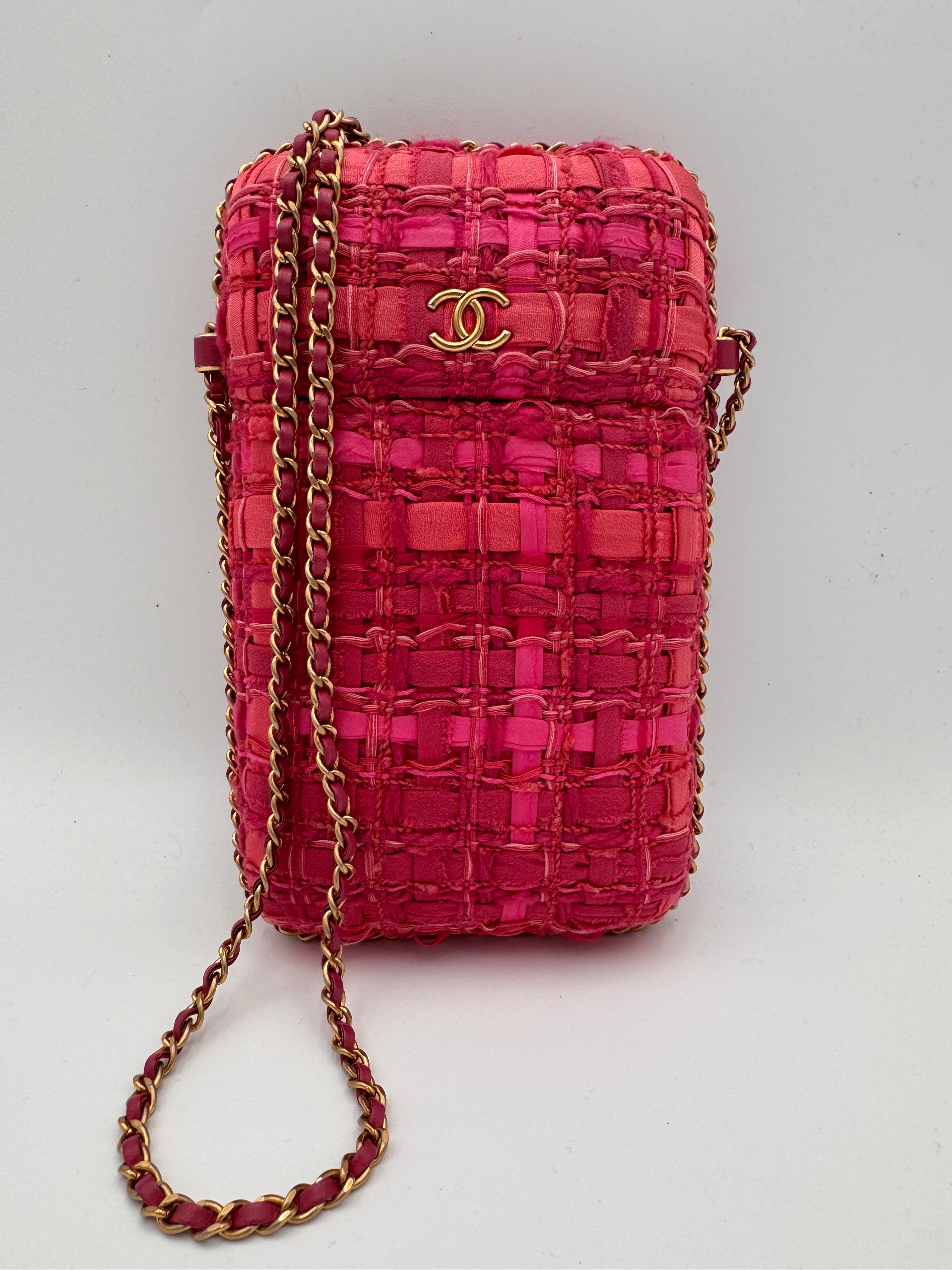 CHANEL Tweed Chain Around Phone Holder Pink