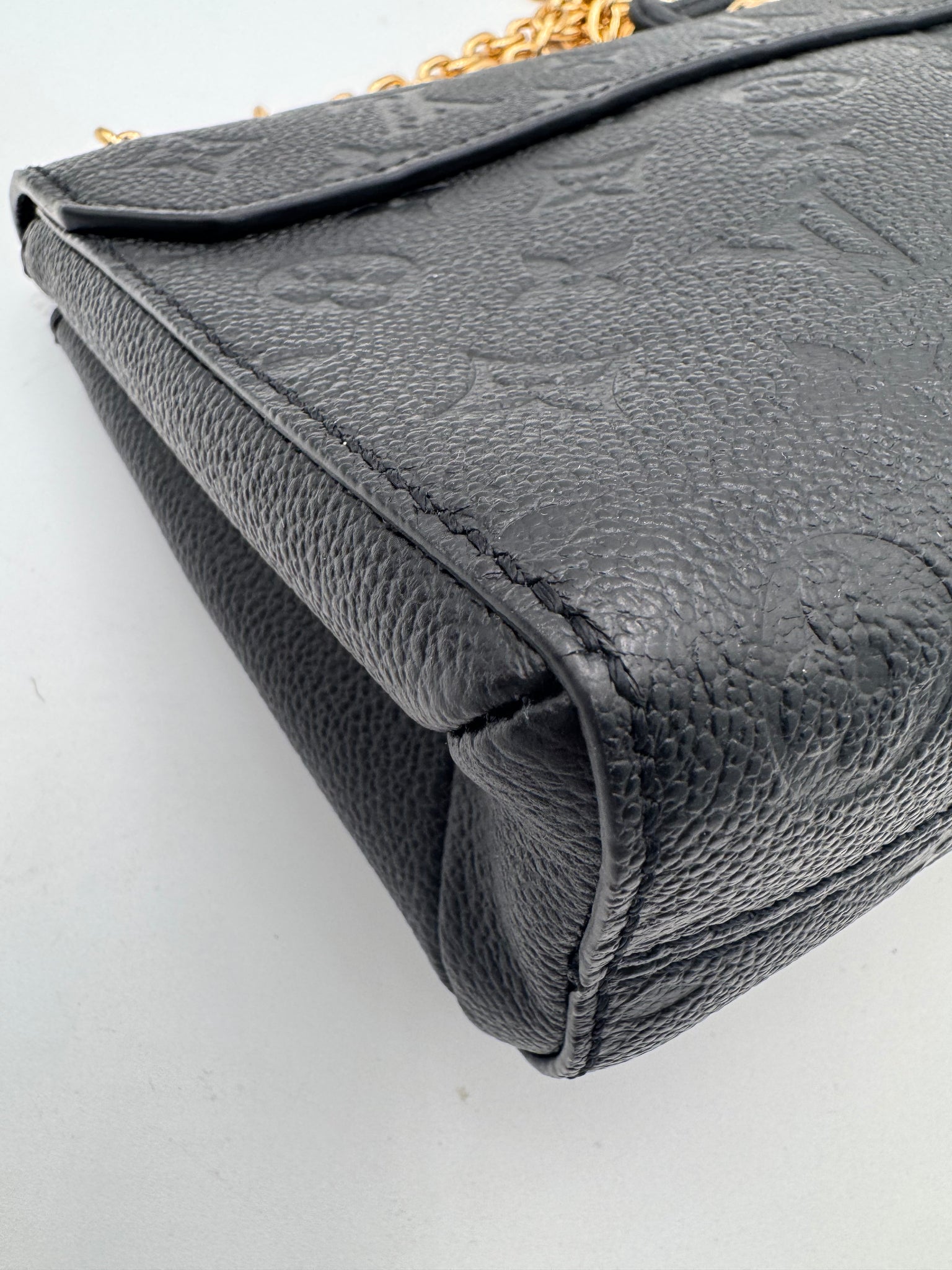 LOUIS VUITTON Vavin BB Black
