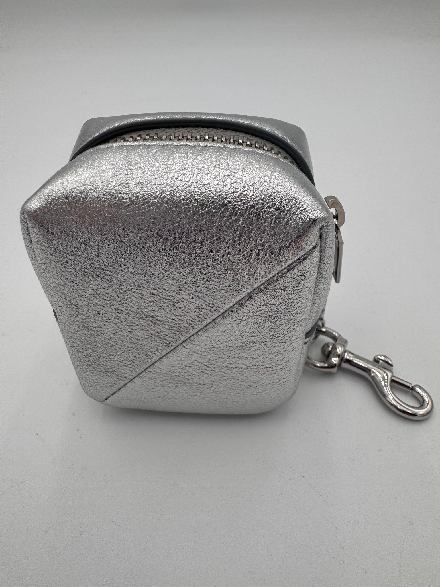 SAINT LAURENT Crinkled Lame Calfksin Jamie Cube Charm Keychain Silver