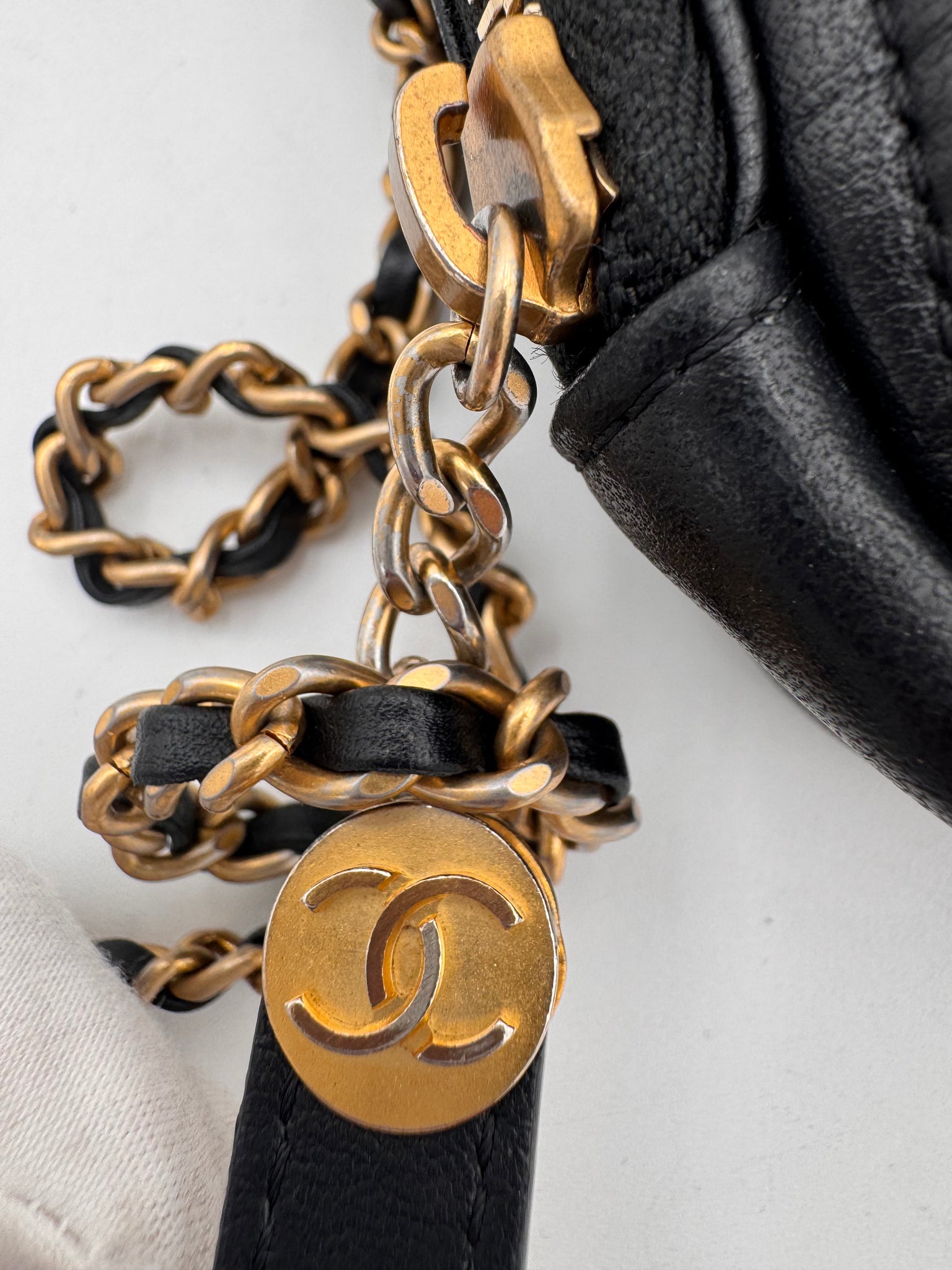 CHANEL Diamond Chain Crossbody Quilted Lambskin Bag Small