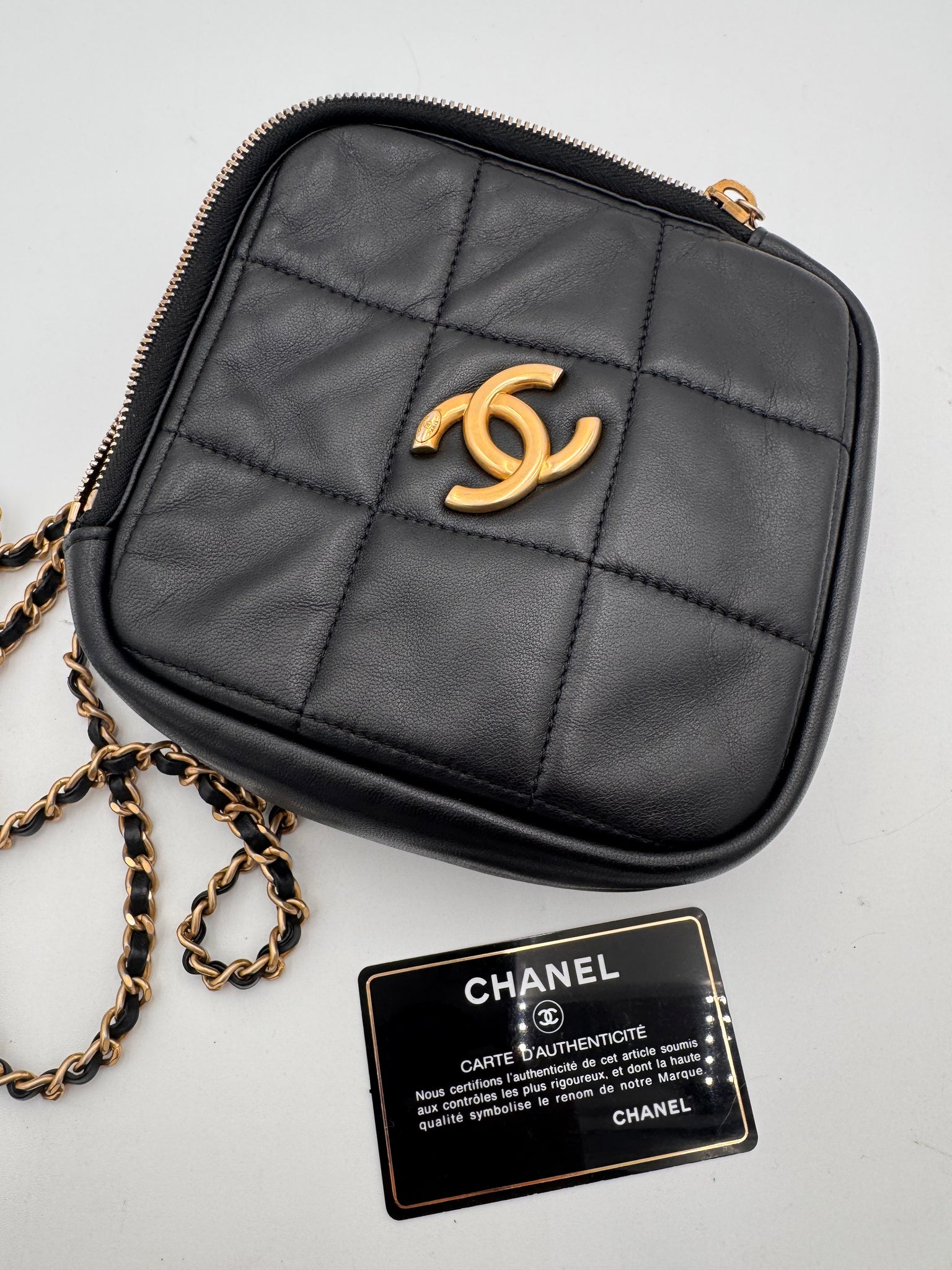 CHANEL Diamond Chain Crossbody Quilted Lambskin Bag Small