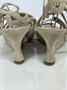 Manolo Blahnik Netochka Lattice Cage Wedge Sandal Size in Beige 38